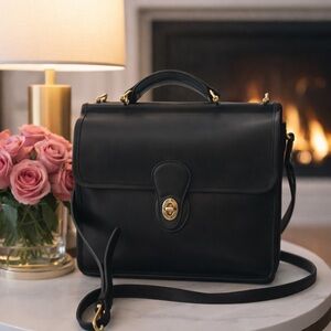 Coach Willis  2001 Brown  Leather Crossbody Bag